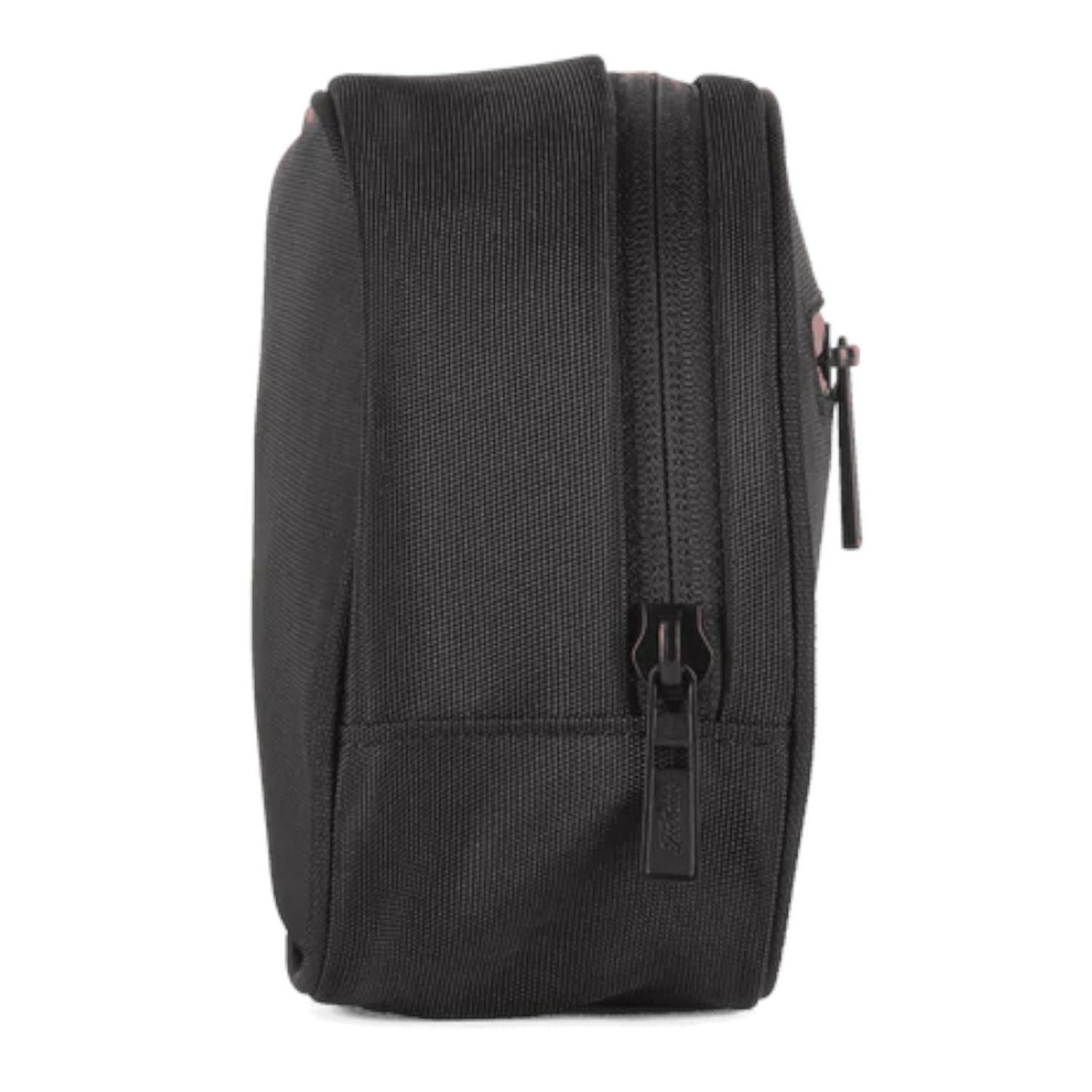 Bolsa para valores Titleist Pro Dopp Kit